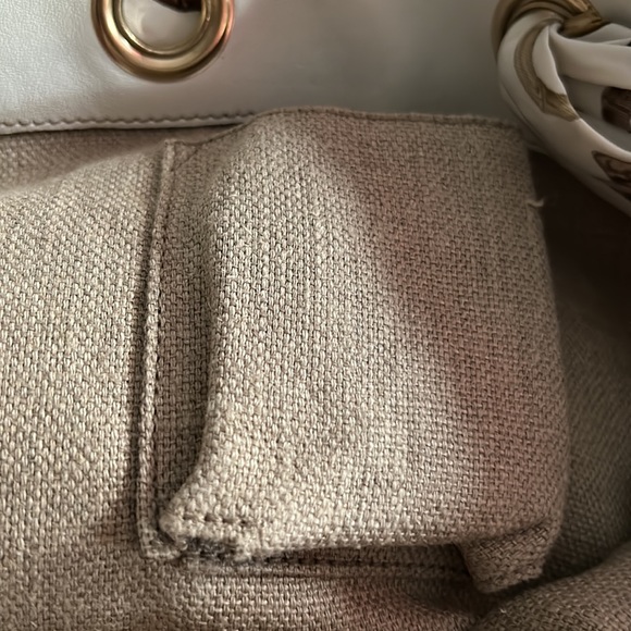 Authentic Gucci Tote bag. - Picture 10 of 15